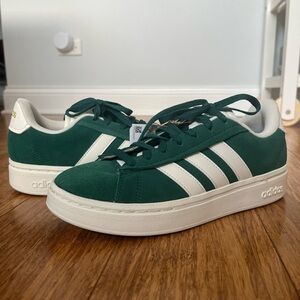 NWOB Adidas Grand Court Alpha - green